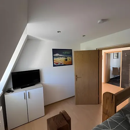 Neue Fuer 4 Erw U.2 Ki Apartment Oberwurschnitz
